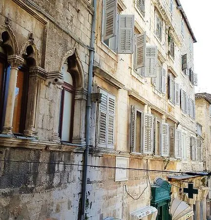 Palazzo Comfort Apartment *